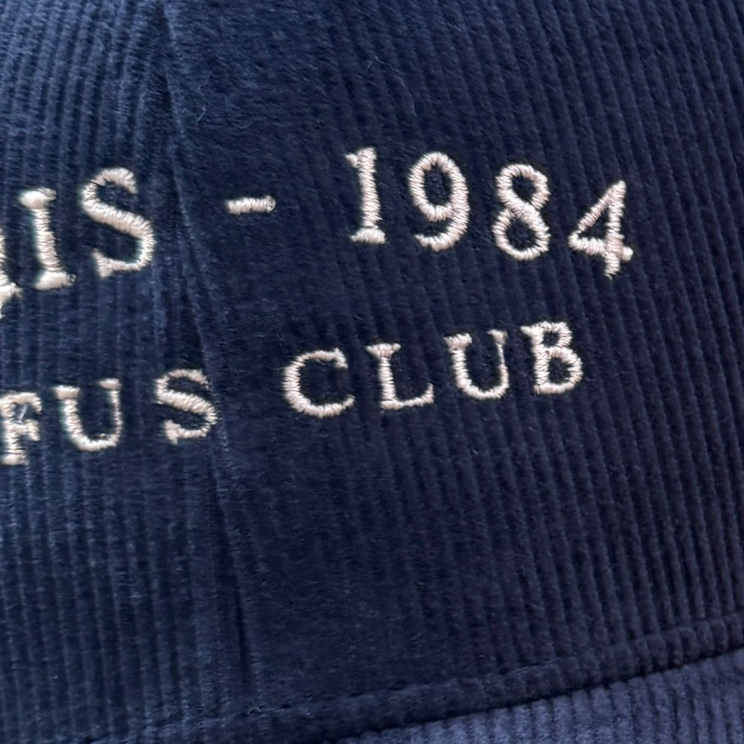 Détail d'une broderie Rufus, fil serré