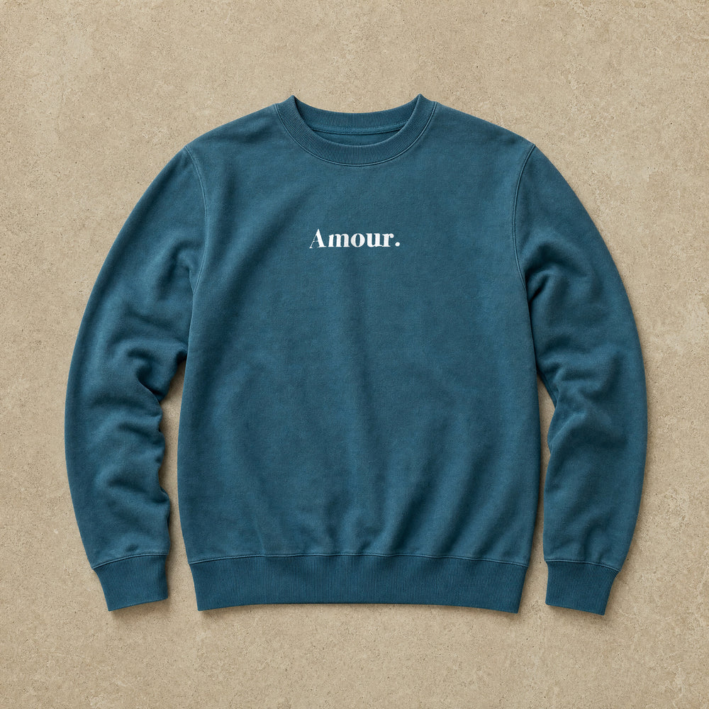 Rufus Packshot 2026 · Le Classique · Imprimé « Amour. » · Bleu canard