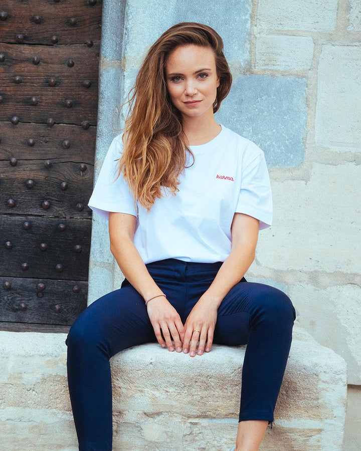 T-Shirt Blanc Karma Brodé Rouge