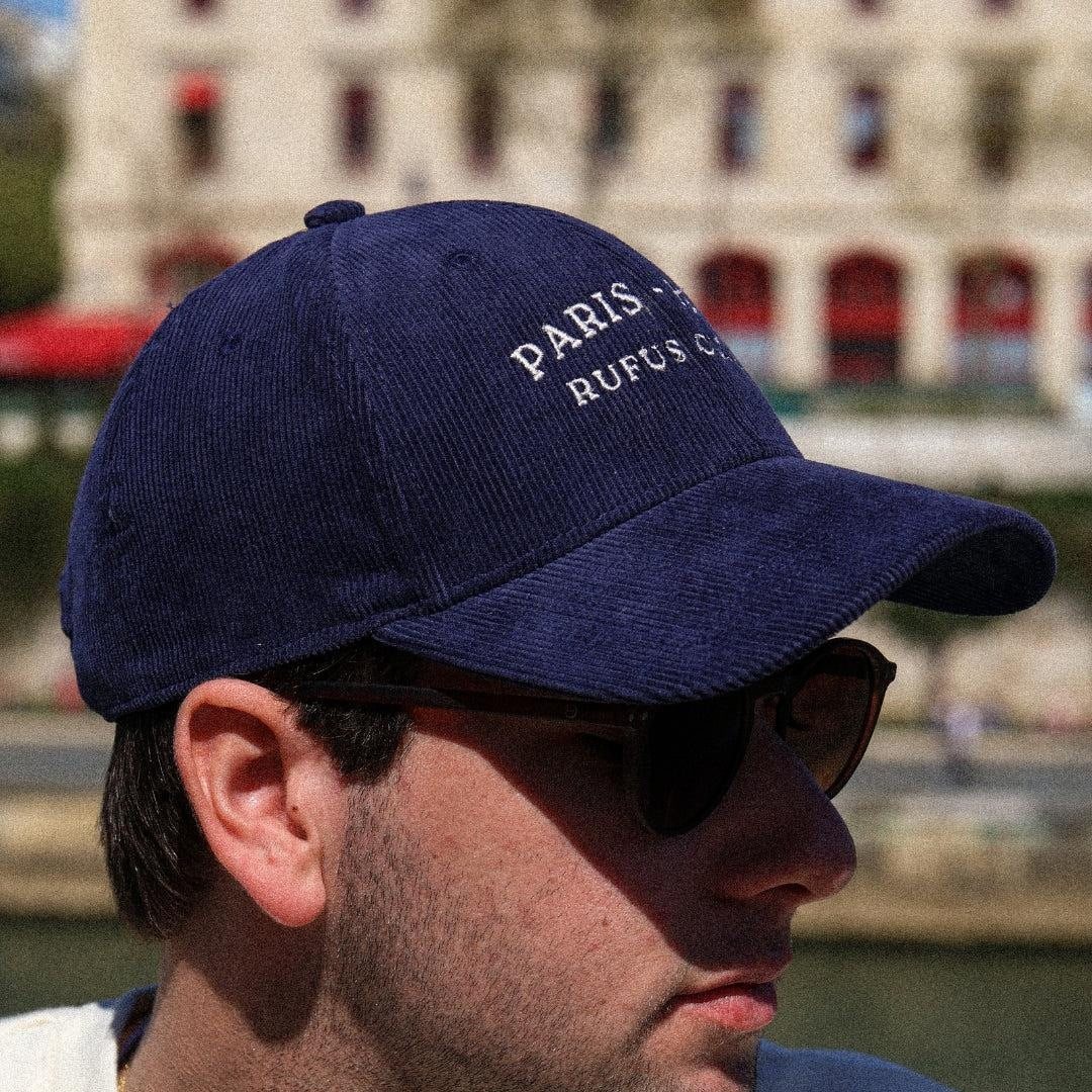 Casquette Rufus Club bleu marine, portée