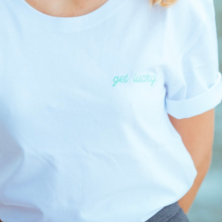 T-Shirt Get Lucky, blanc, porté