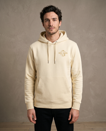 Alpes 1984 · Piste Privée Club · Le Sweat à capuche · porté studio de face