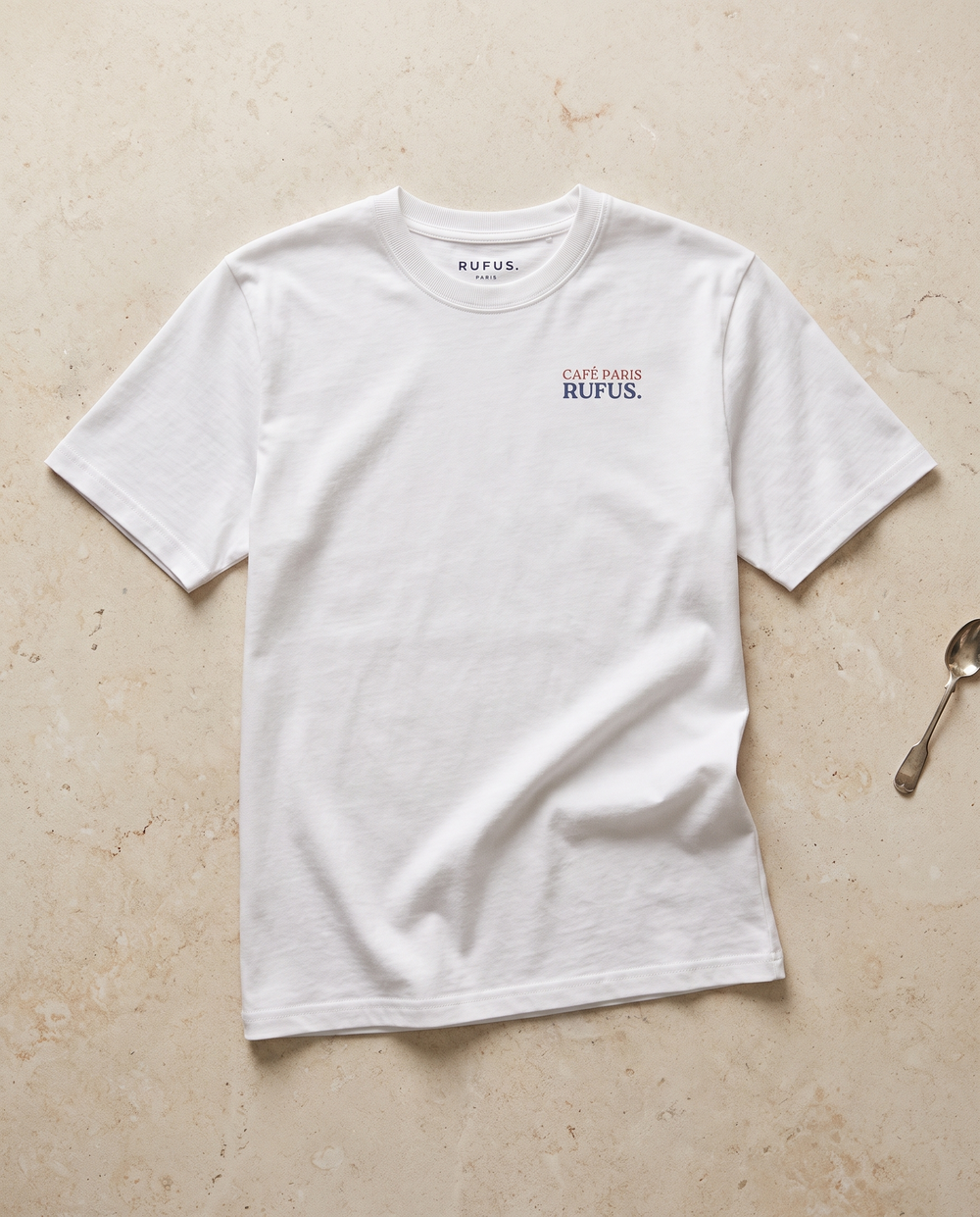 Paris 1984 · Café Paris · Le T-Shirt · packshot éditorial · devant