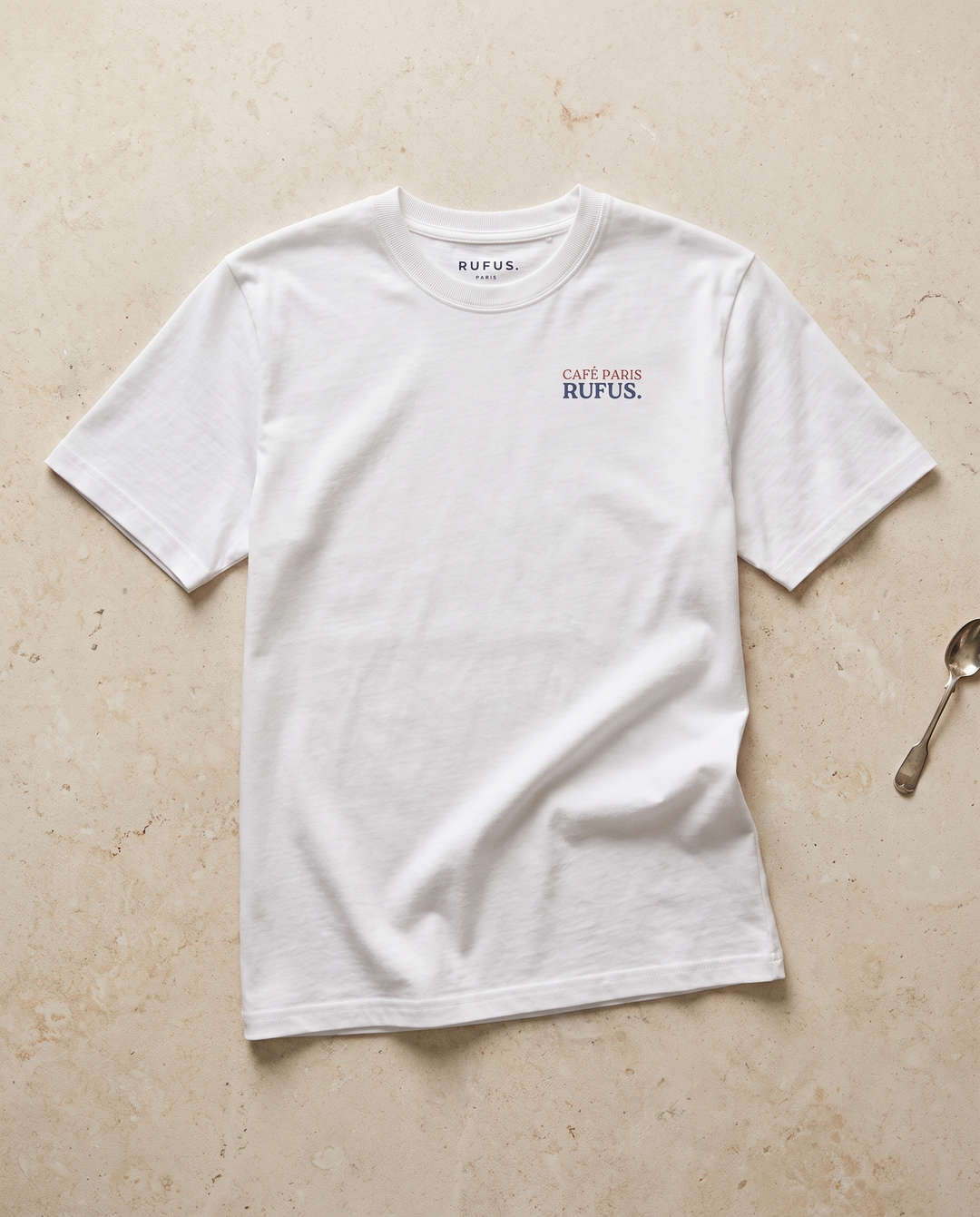 Paris 1984 · Café Paris · Le T-Shirt · packshot éditorial · devant