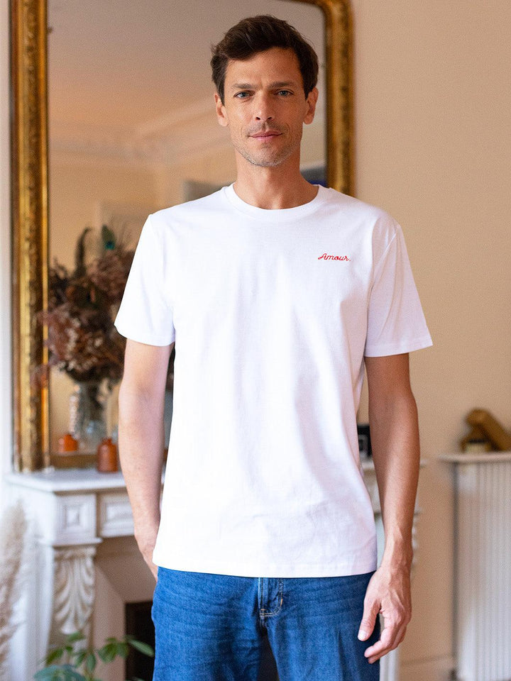 Le Basique · T-Shirt Brodé "Amour."